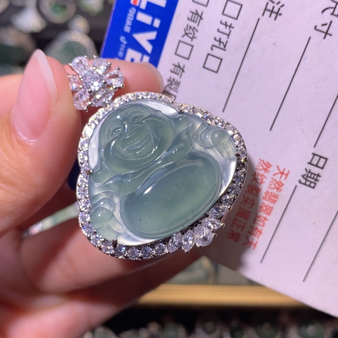 翡翠未镶嵌颈饰天然