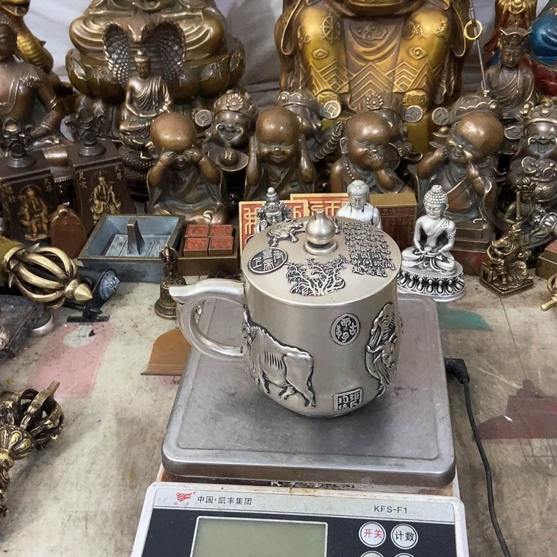 黄铜摆件老杨黄铜摆件