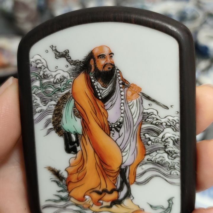 瓷片佛*哥粉彩达摩挂件一个