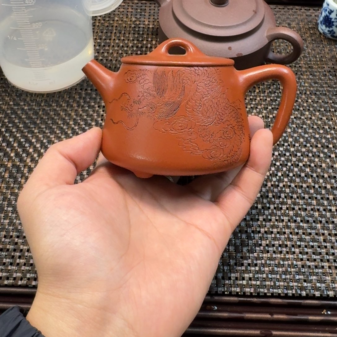 华***i朱泥全手工高瓢刻绘