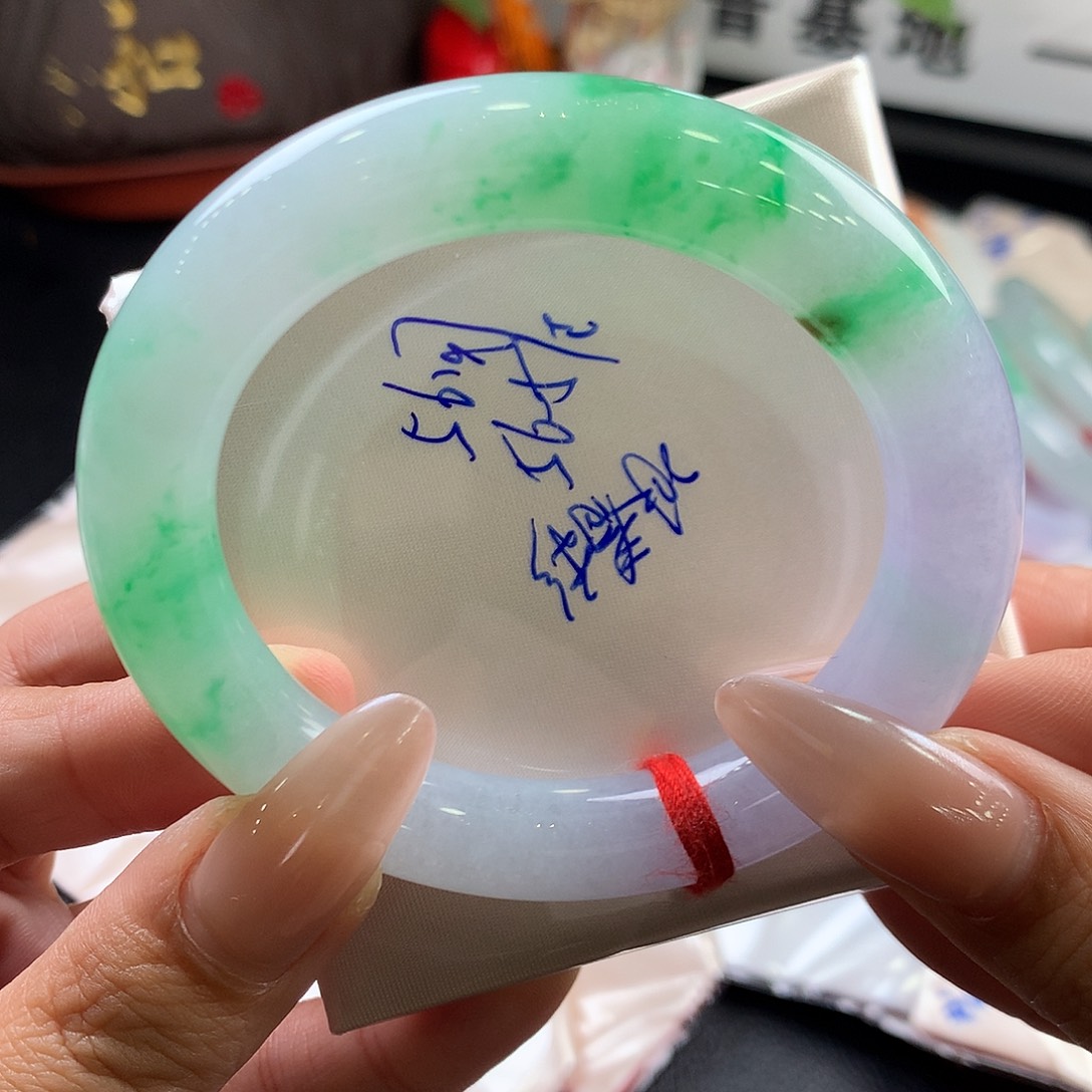 翡翠未镶嵌手镯56圆冰春彩