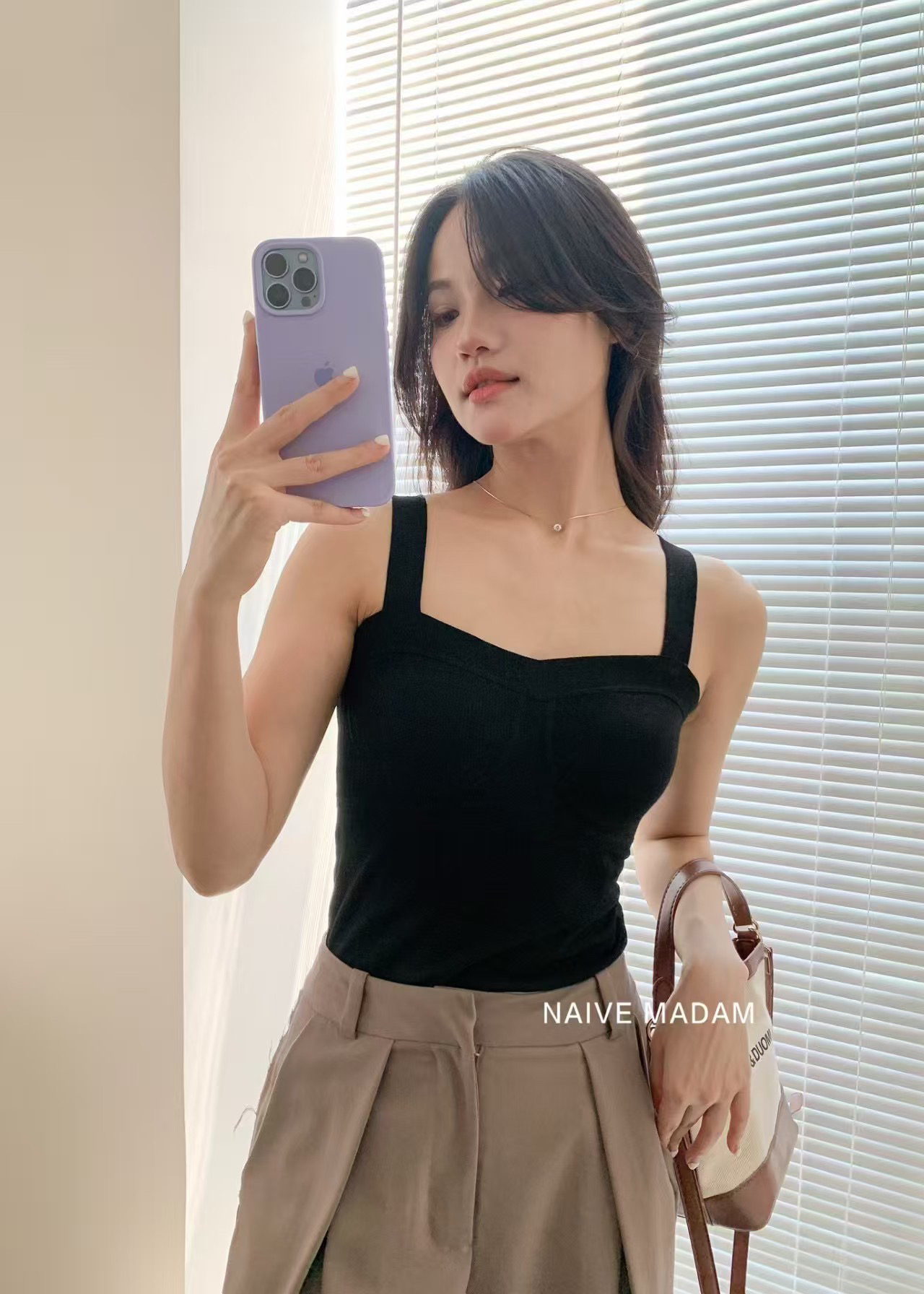 〔怡怡家〕3D鱼骨线背心带胸垫美背内衣25173