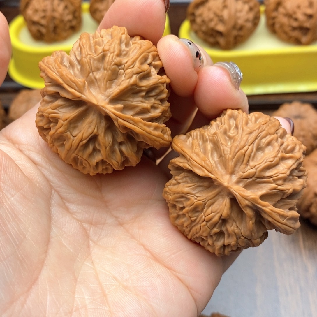 把件文玩核桃43尺全品苹果园