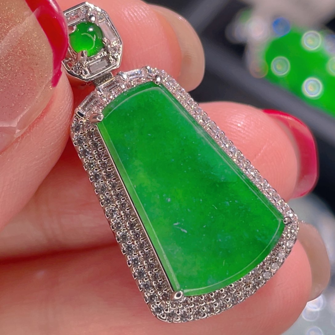 翡翠吊坠(不含链)未镶嵌