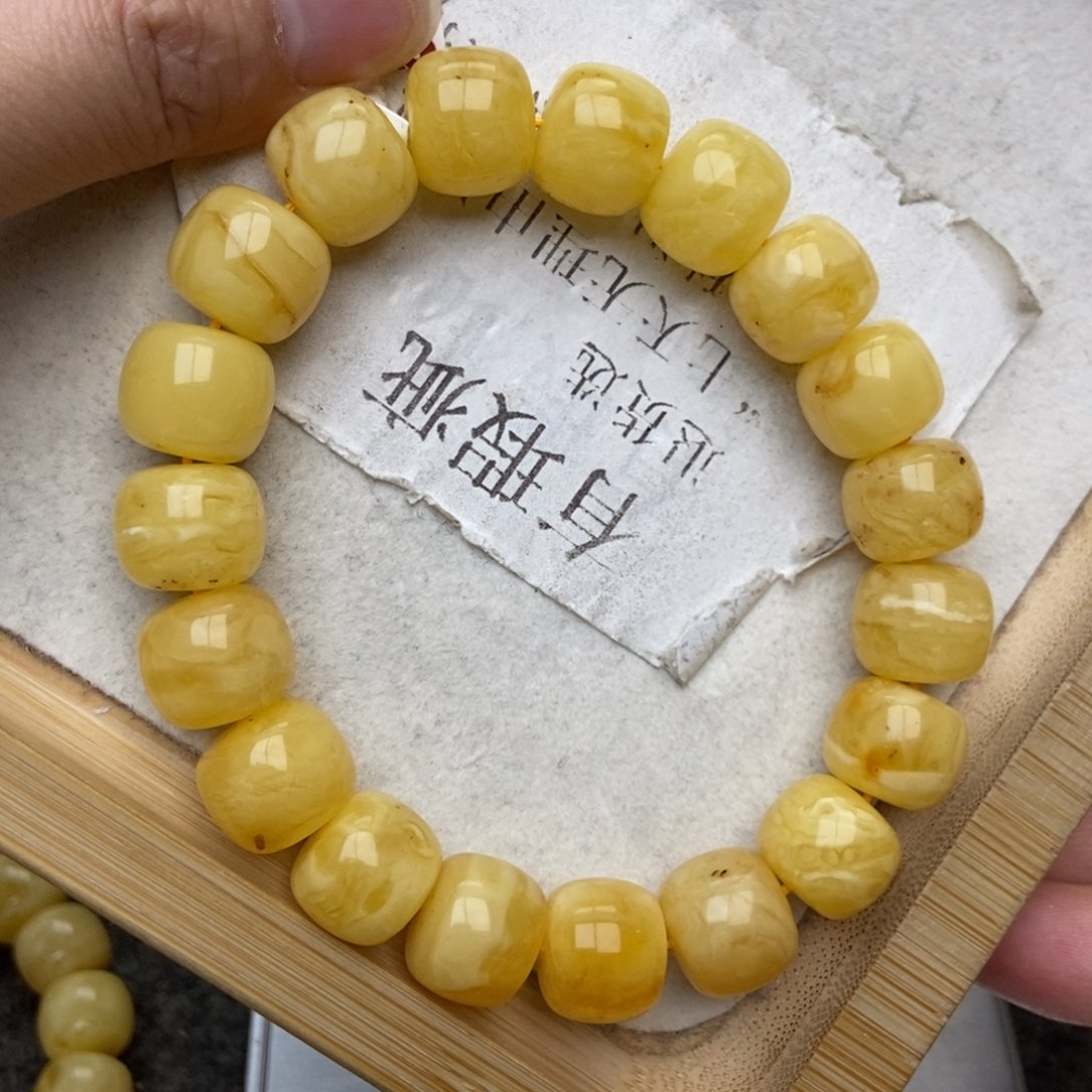 未镶嵌琥珀珠宝奇石14