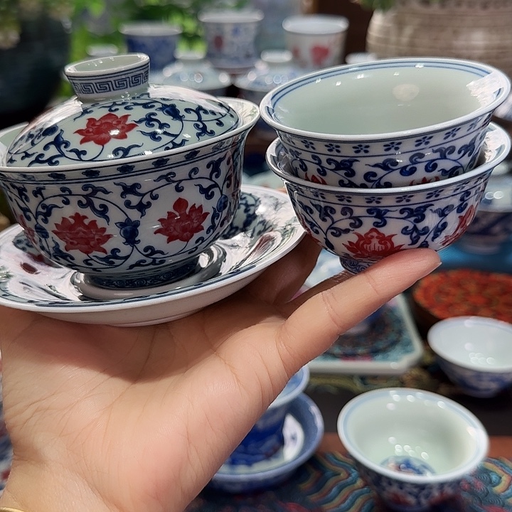 L***雷268059585869486867