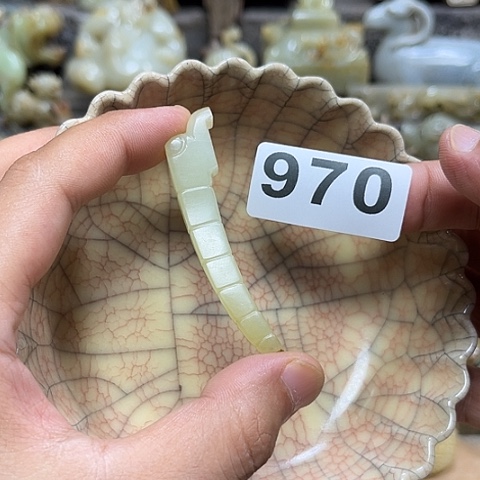 瓷片瓷器制作过程是根据不同种类及形状