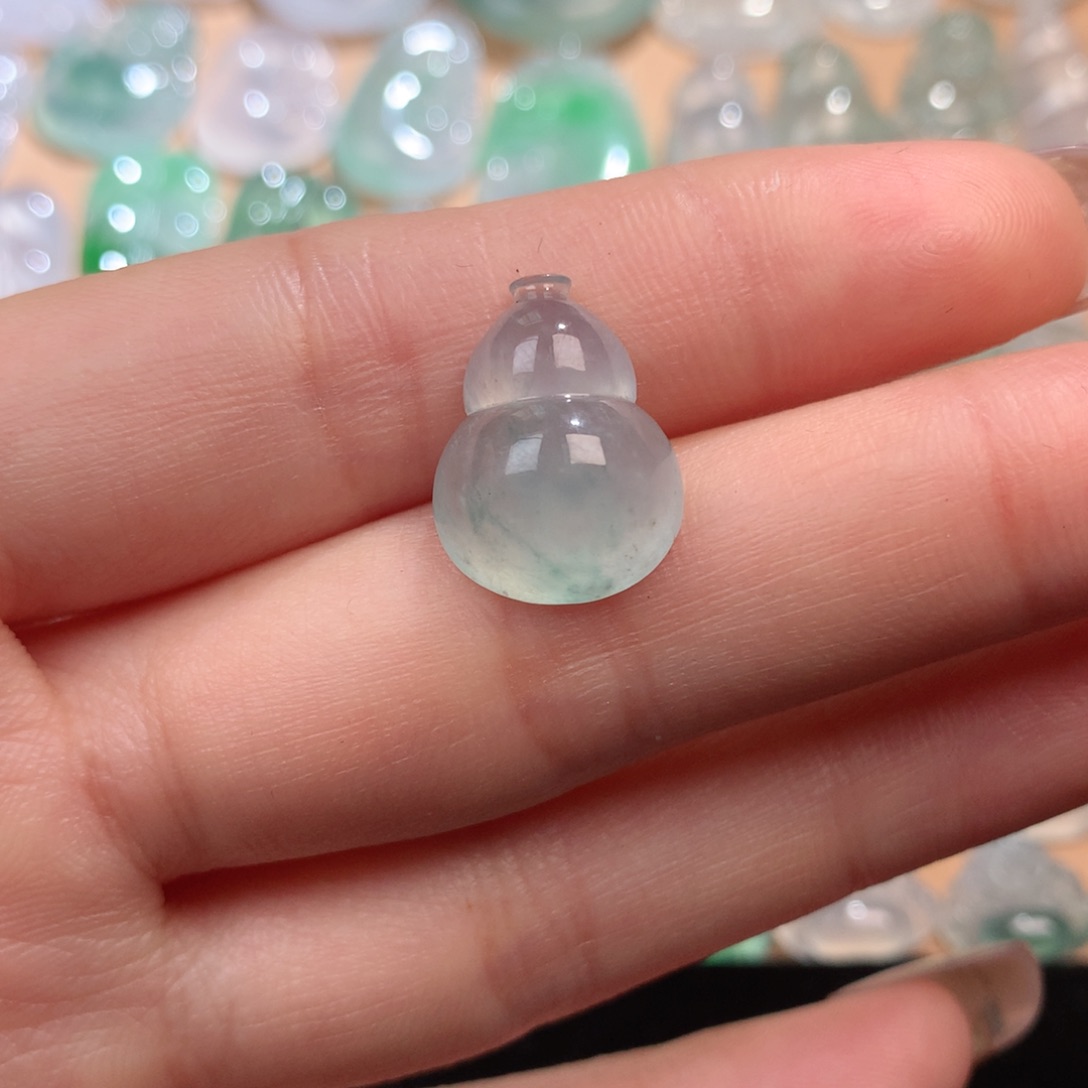 定制翡翠未镶嵌葫芦