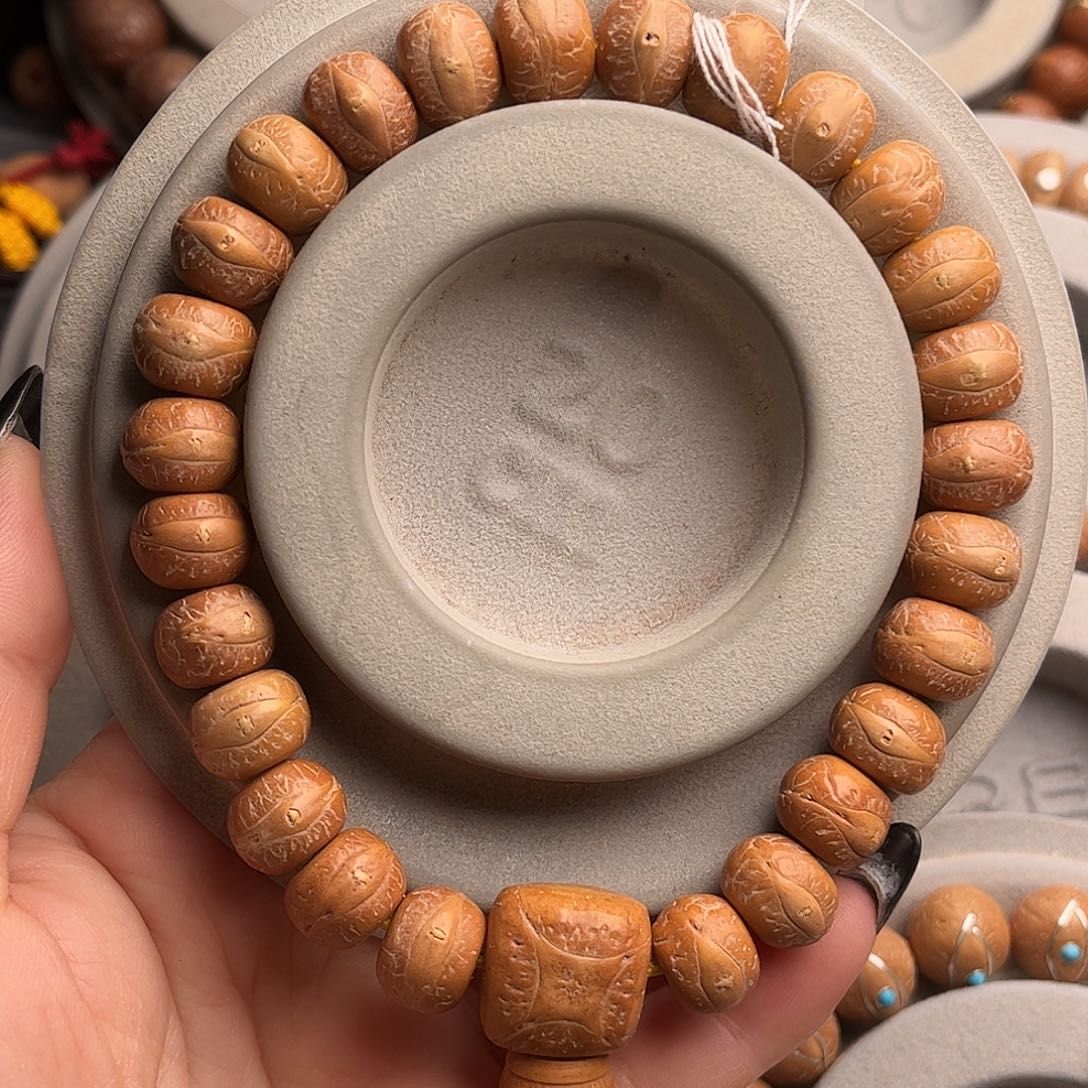 凤眼菩提吊坠11.5藏式福利