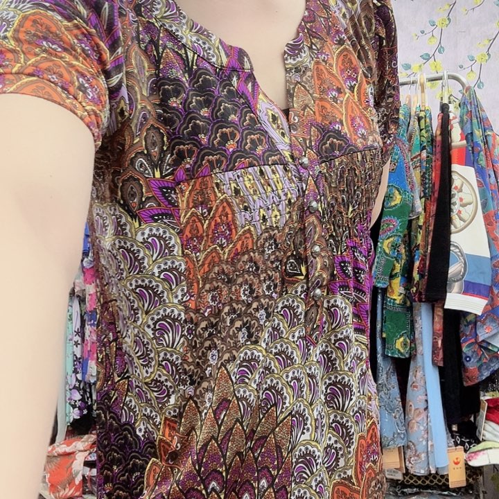 腊***开大码女装韩装女装韩款