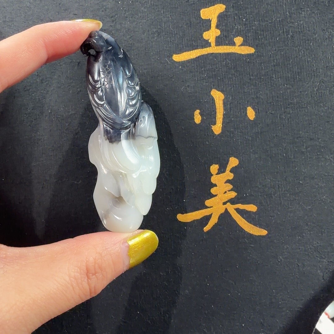 心***辰和田玉未镶嵌颈饰