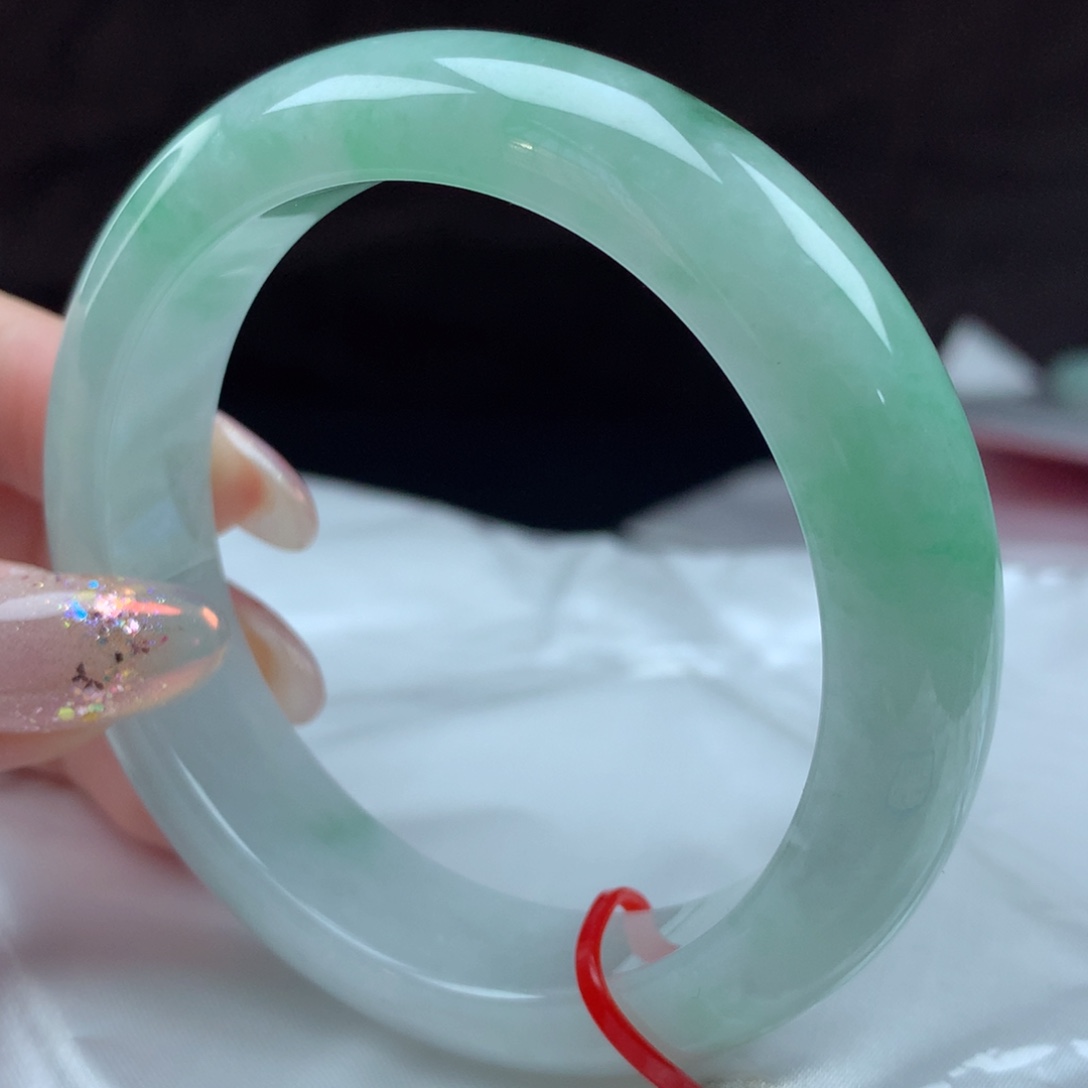 翡翠未镶嵌手镯娜*?0126，