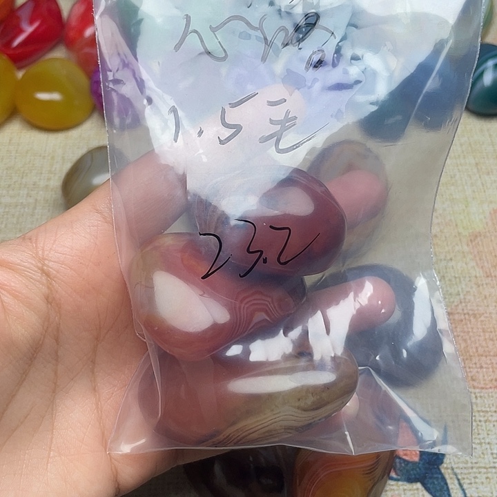 ，***尘玛瑙/玉髓未镶嵌珠宝半成品