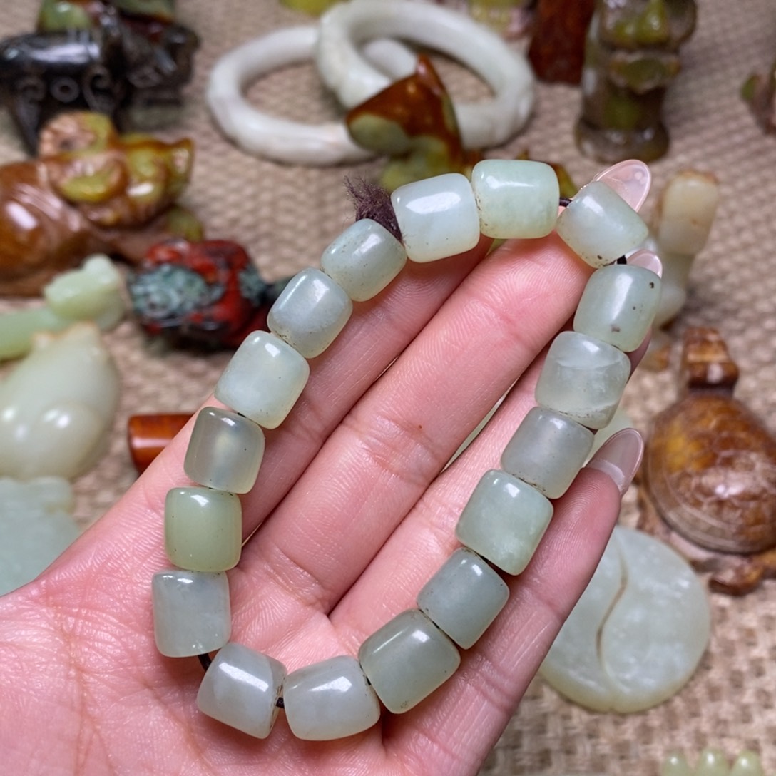 白玉菩提吊坠白玉菩提白玉菩提摆件