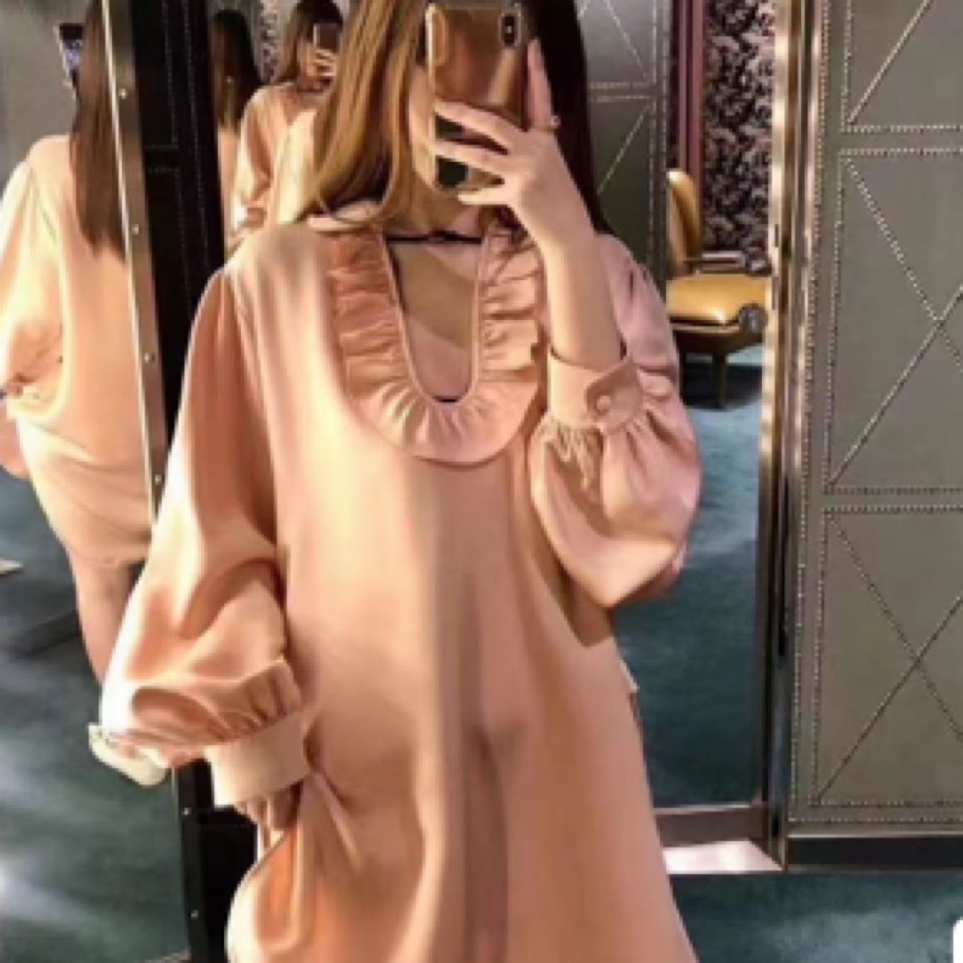 99新 GUCCI/古驰 Gucci/古驰娃娃领木耳边上衣/40码/B00260