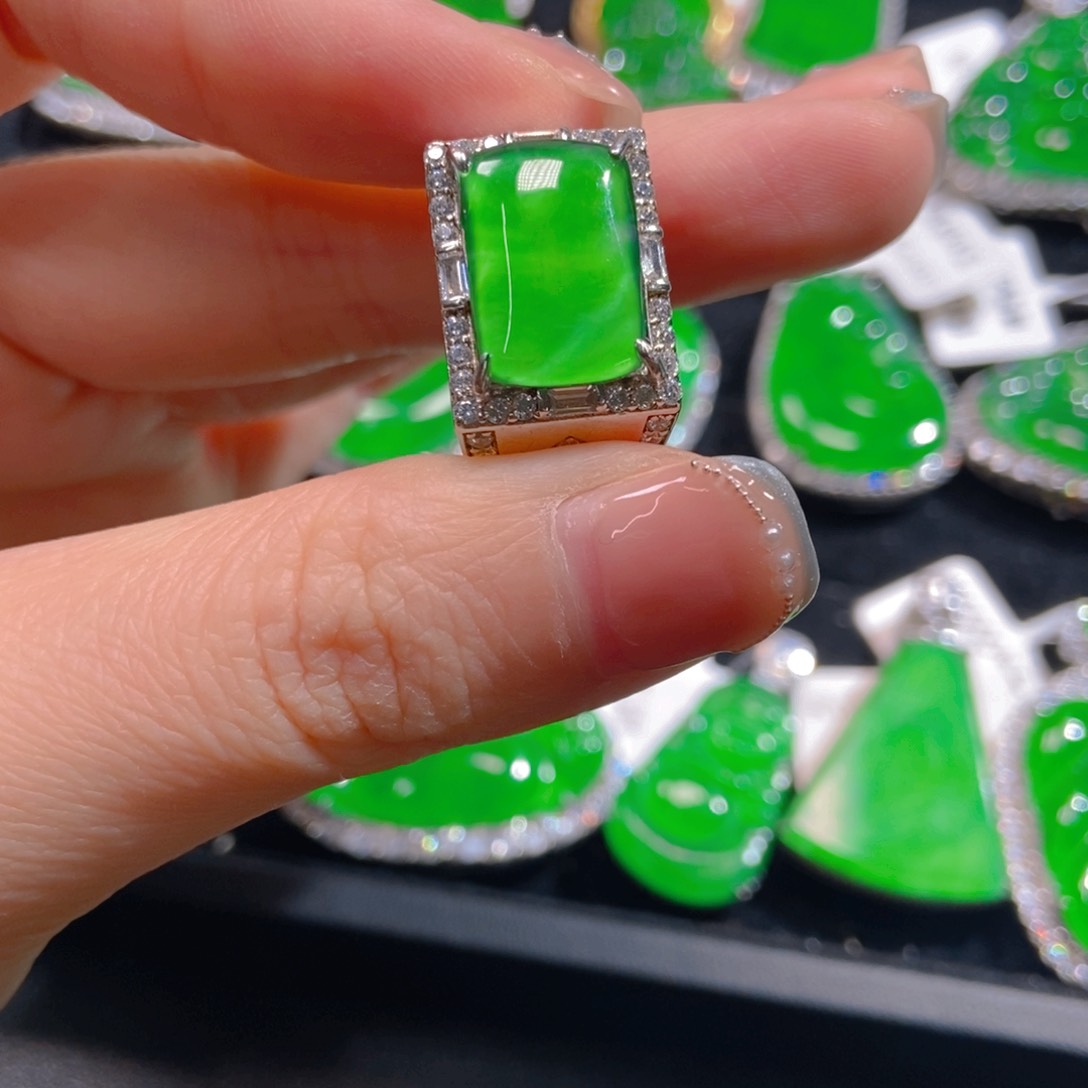 翡翠吊坠(不含链)银S925镶嵌