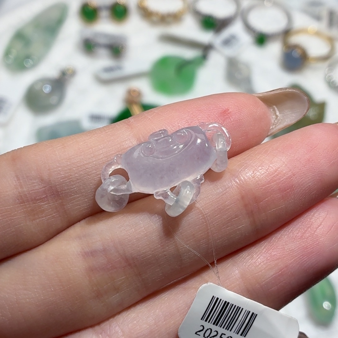 翡翠未镶嵌吊坠(不含链)如意锁