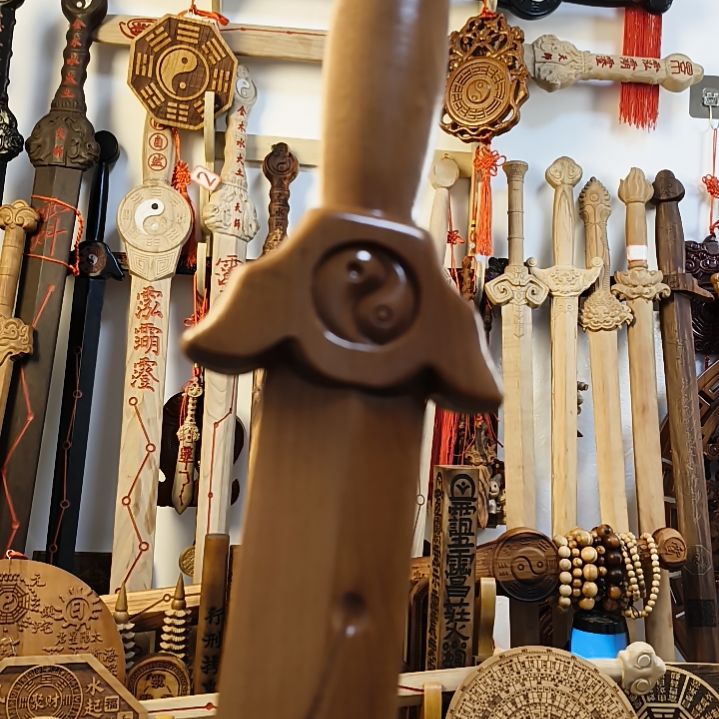 用***3桃木元宝剑七星款高度90厘米清漆款