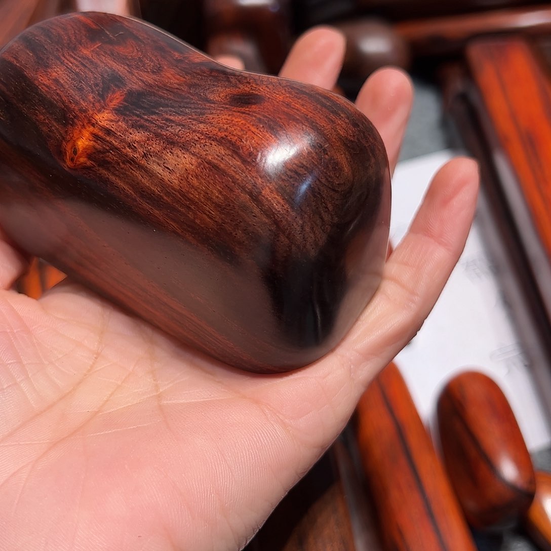 交趾黄檀（大红酸枝）用****3