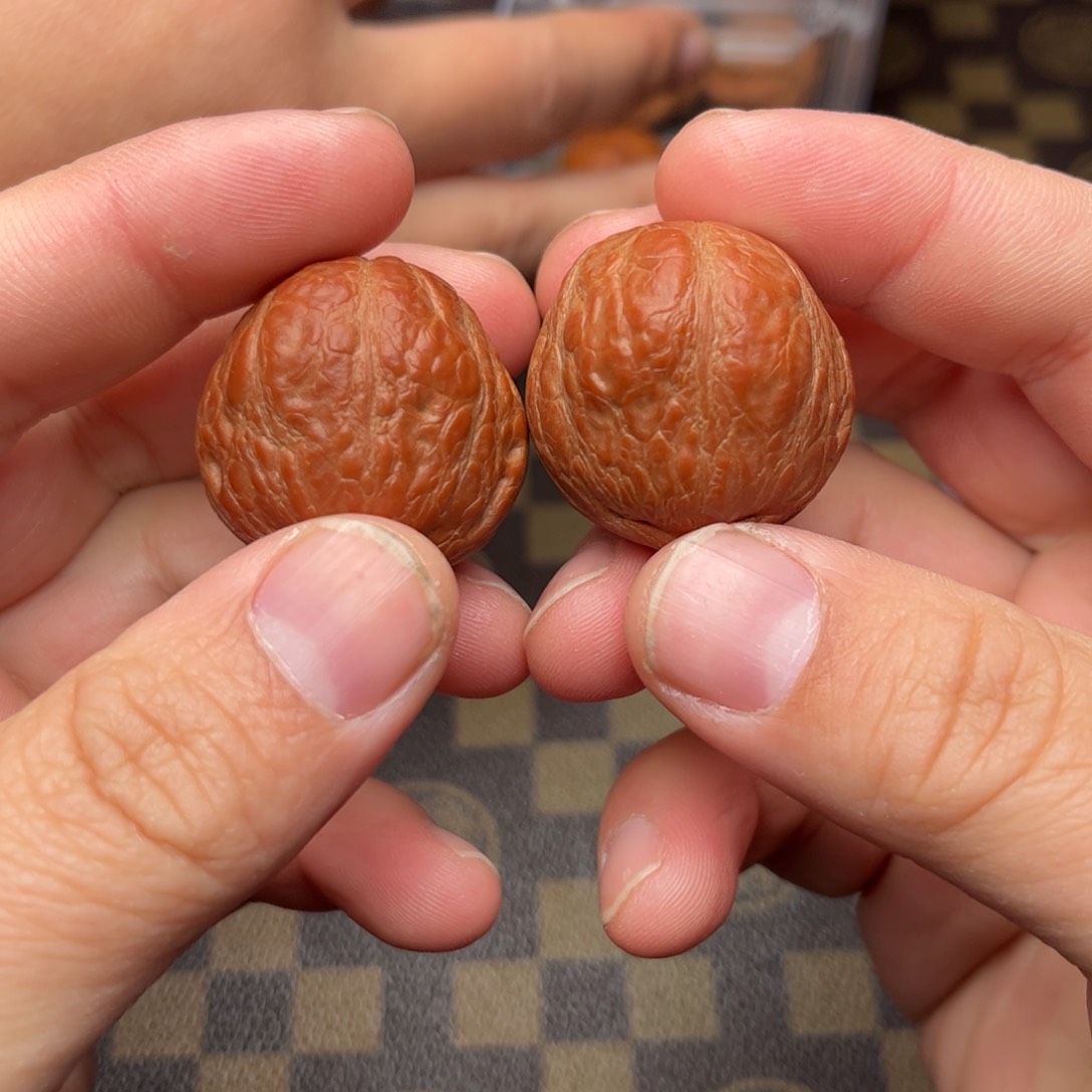 文玩核桃把件6700000000