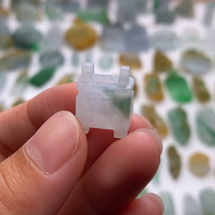 定制翡翠未镶嵌1235689098