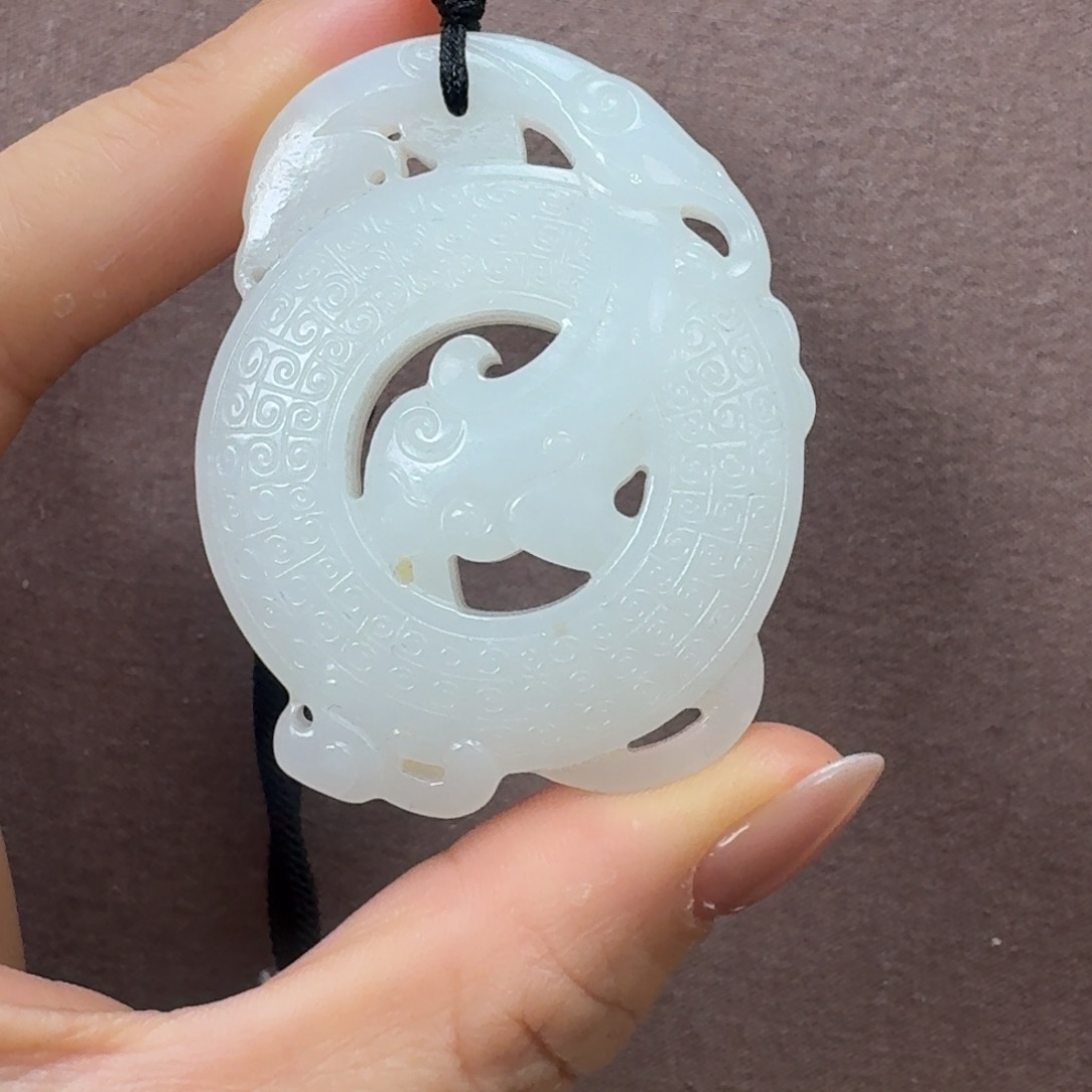 未镶嵌和田玉挂件