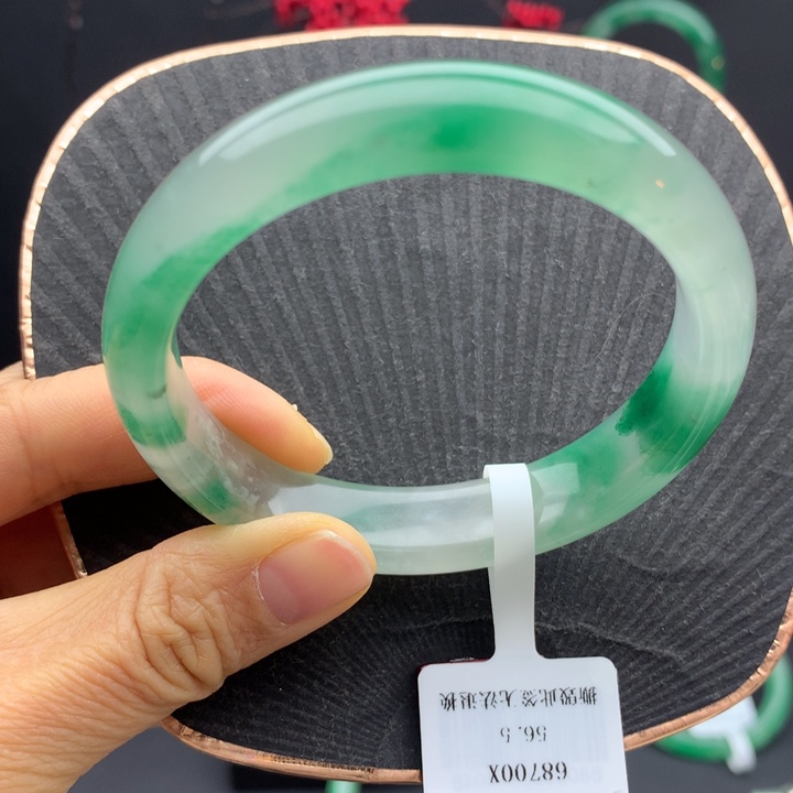 石英质玉手镯合金t****?