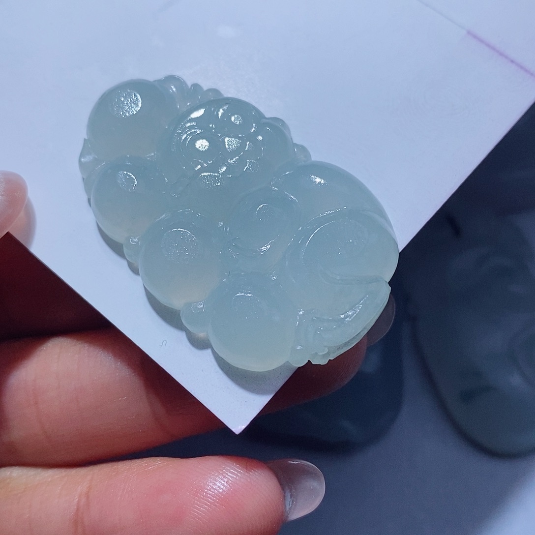 定制翡翠未镶嵌翡翠