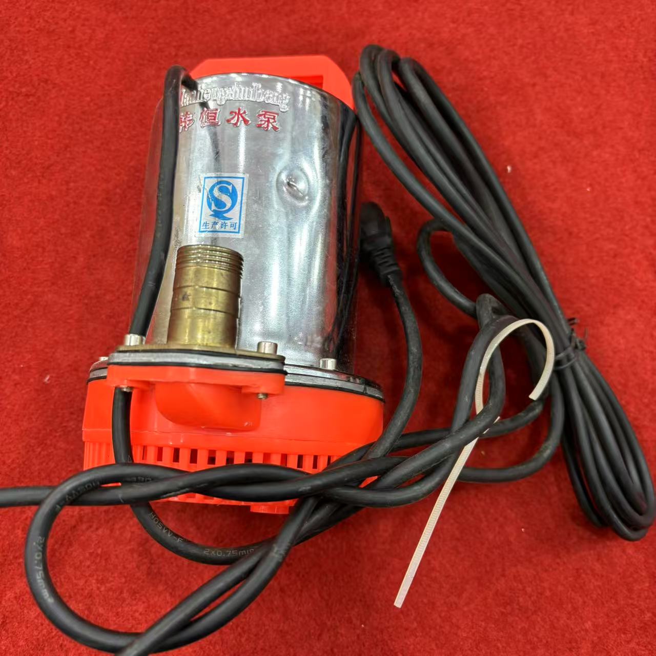 啊成专属 潜水抽水泵