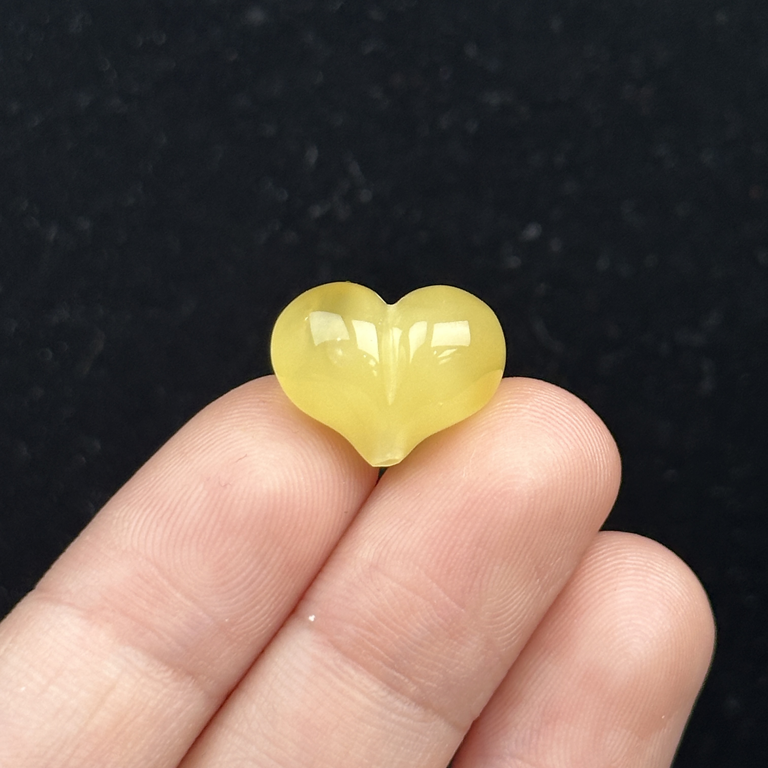 K8652天然原矿蜜蜡 爱心 15*11.7mm支持复检假一罚十