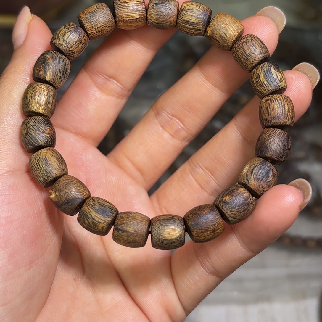 沉香手串奇楠沉香09鼓珠10克➕