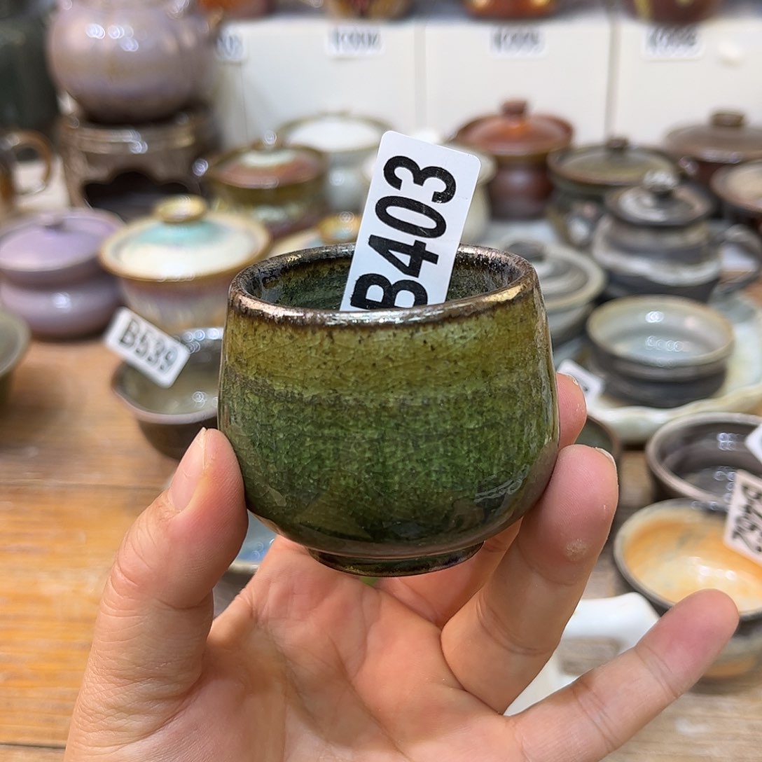 白泥茶杯陶瓷艺术