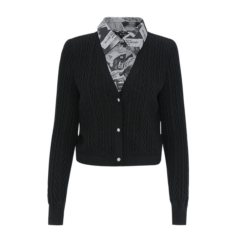 【九月】D63上衣5V1M43097