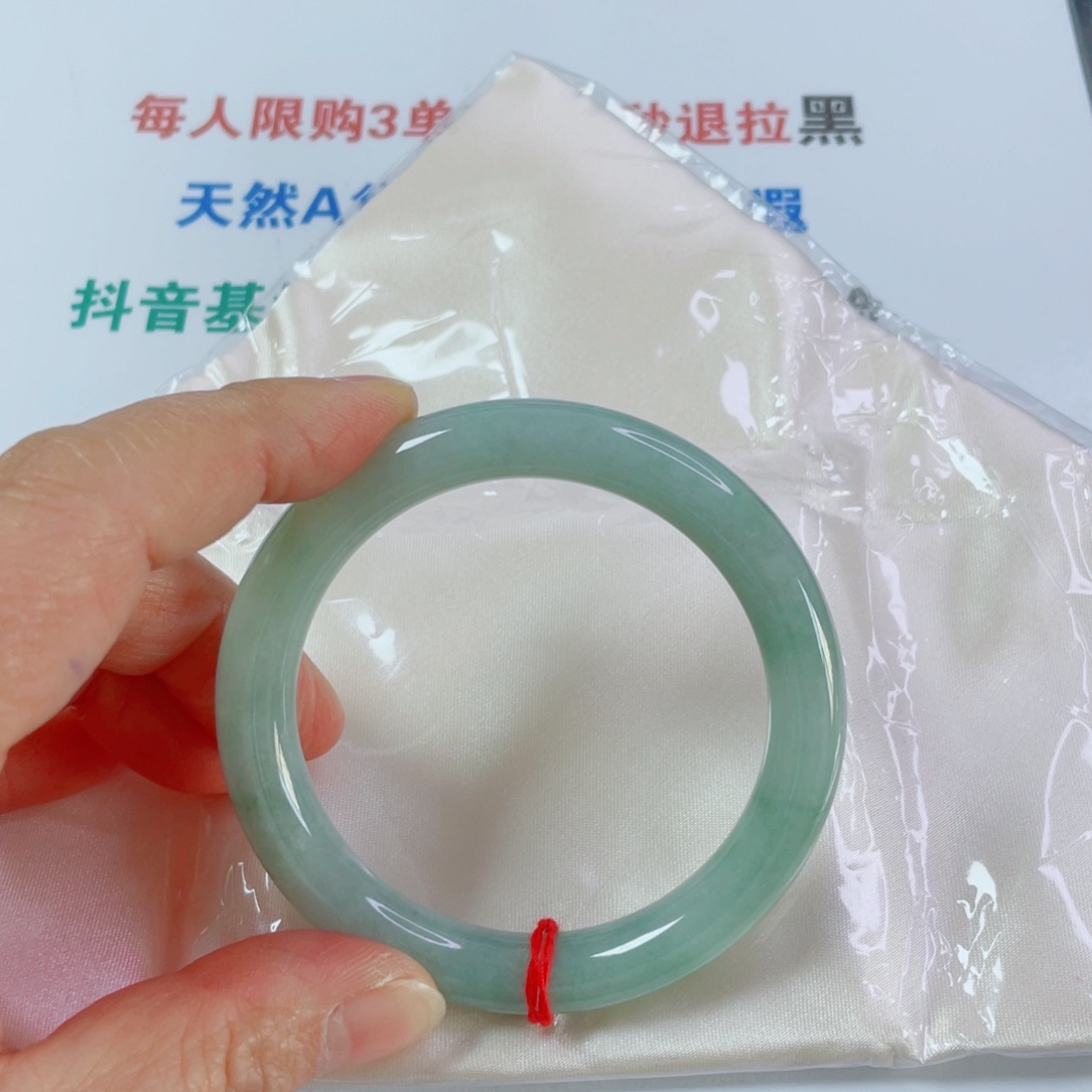 星***念翡翠未镶嵌手镯天然翡翠手镯55
