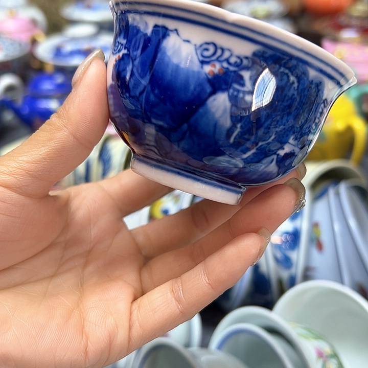 景德镇陶瓷艺术研究院