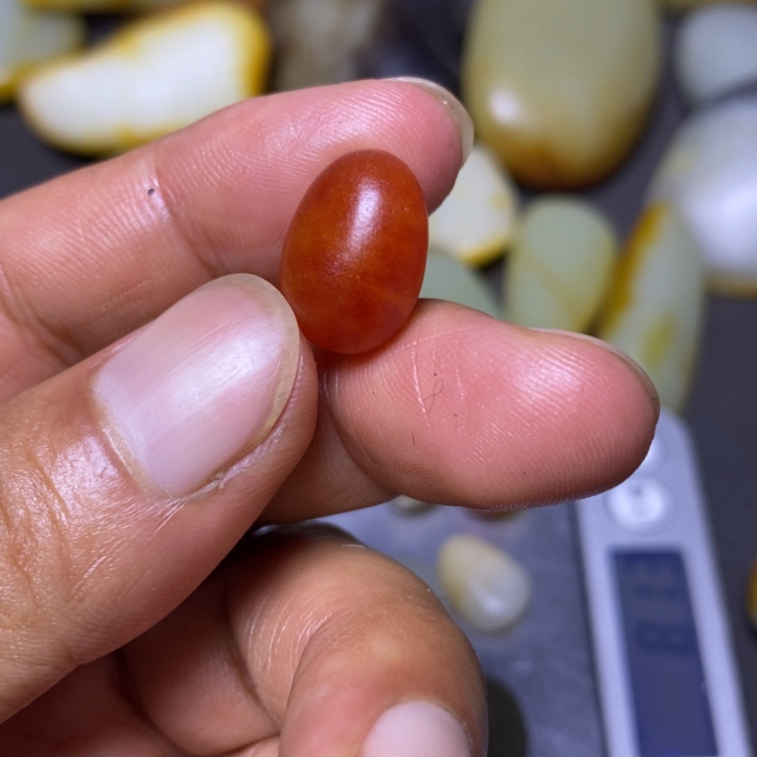 改***己未镶嵌和田玉挂件