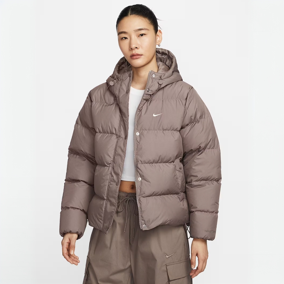 NIKE/耐克Therma-FIT 女子宽松拒水羽绒连帽夹克外套IH0728214