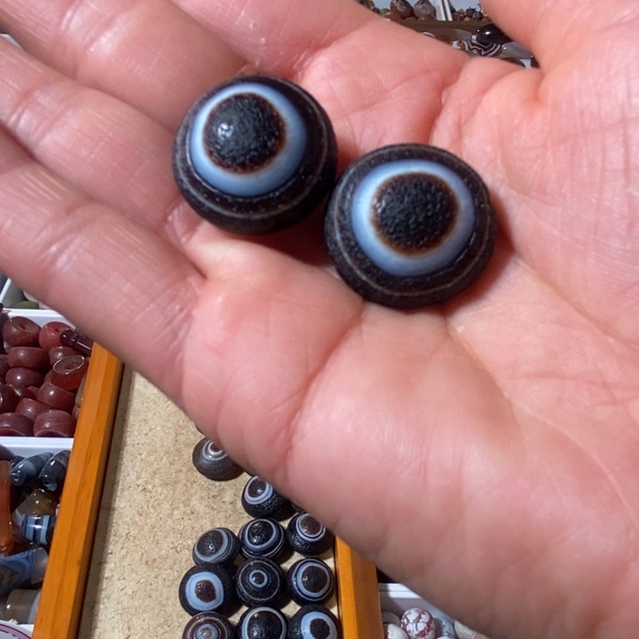 Z***6玛瑙/玉髓合金珠宝半成品