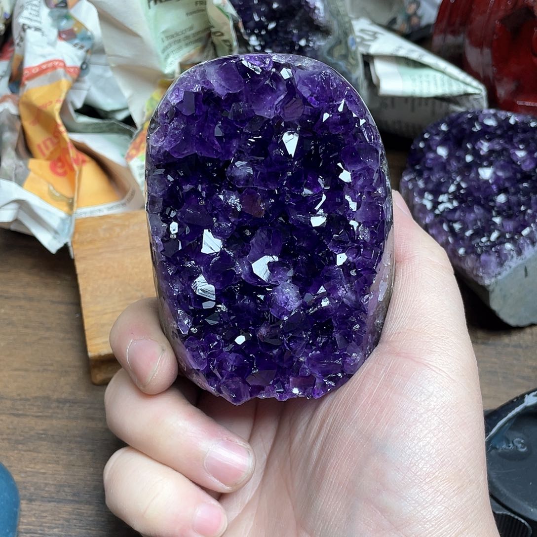 紫晶大型摆件（非配饰）未镶嵌