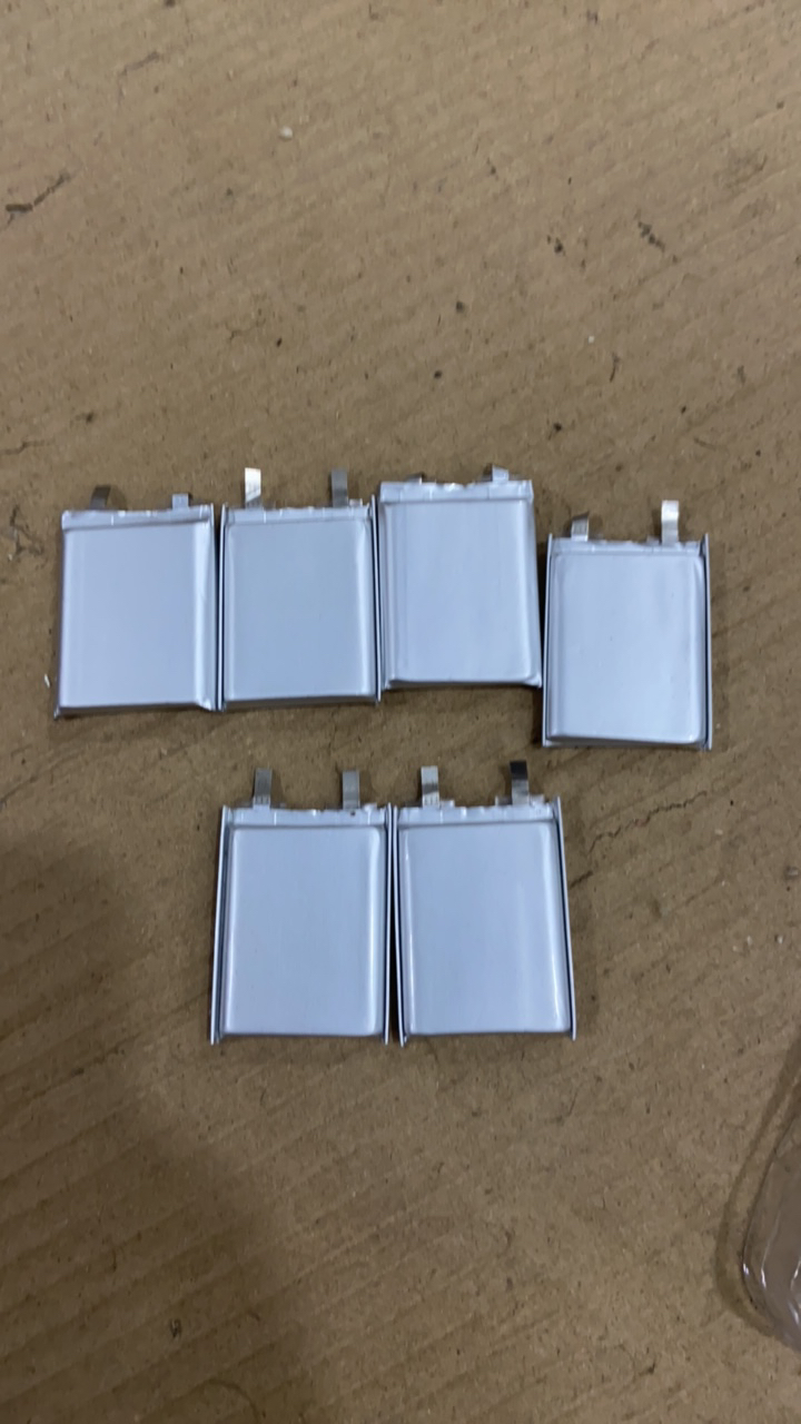 （发6个）3.7V650毫安聚合物电芯【不带保护板不带文字介意勿拍】