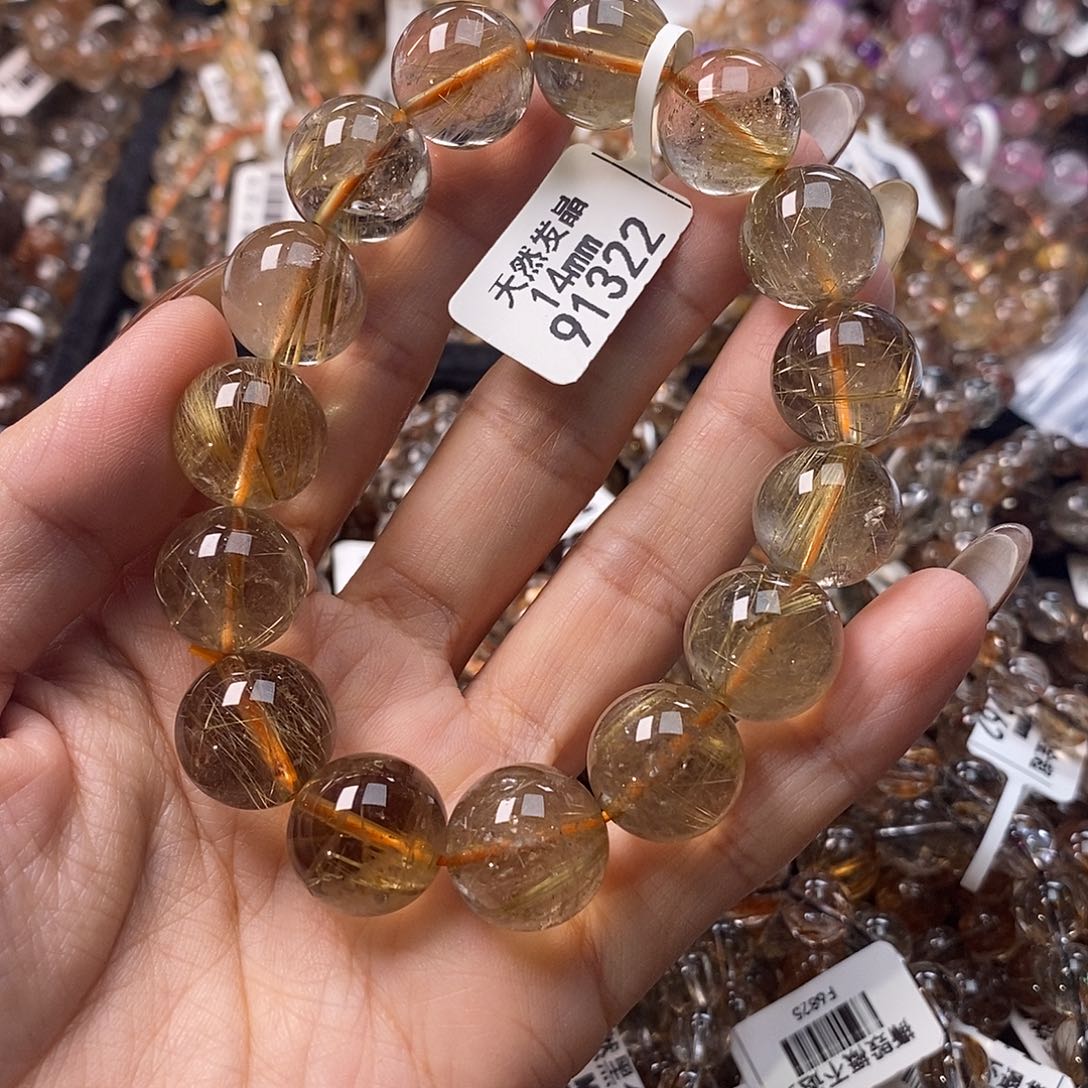 刘***怡水晶未镶嵌手链水
