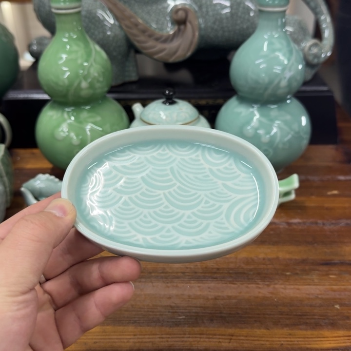 龙泉青瓷茶具微瑕4658