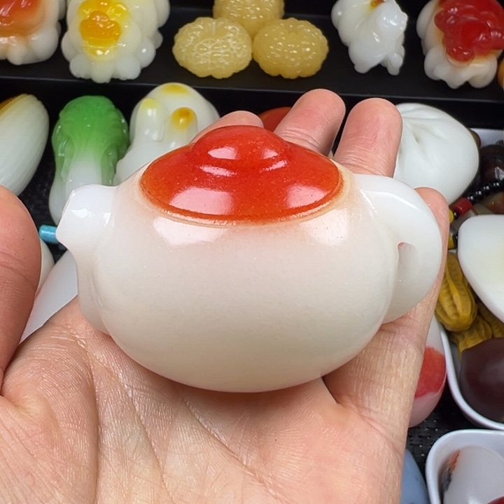 新疆戈壁五彩石金丝