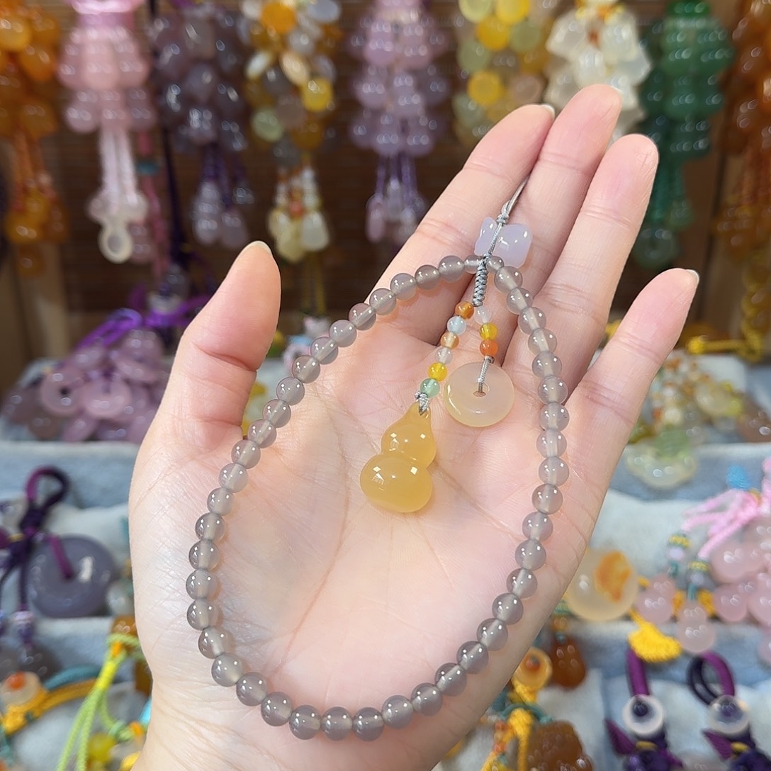 A***e玛瑙/玉髓未镶嵌福利款挂件通货料子不挑新疆西藏不包邮