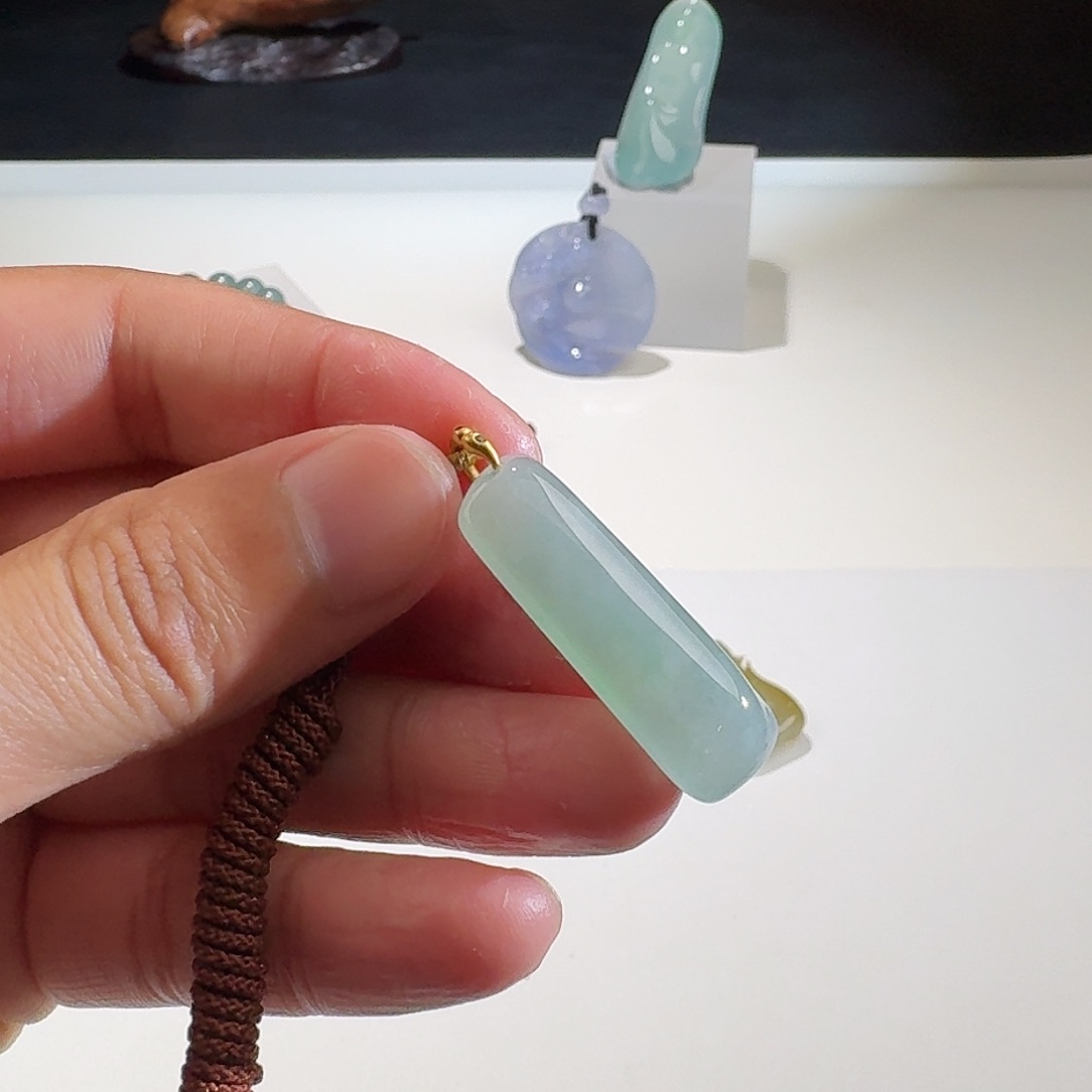 翡翠颈饰18K金镶嵌帅