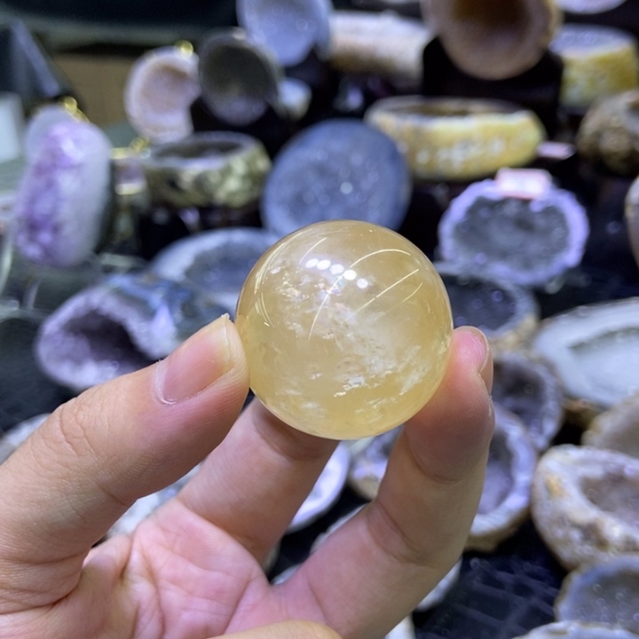 未镶嵌珠宝半成品水晶冰洲黄球