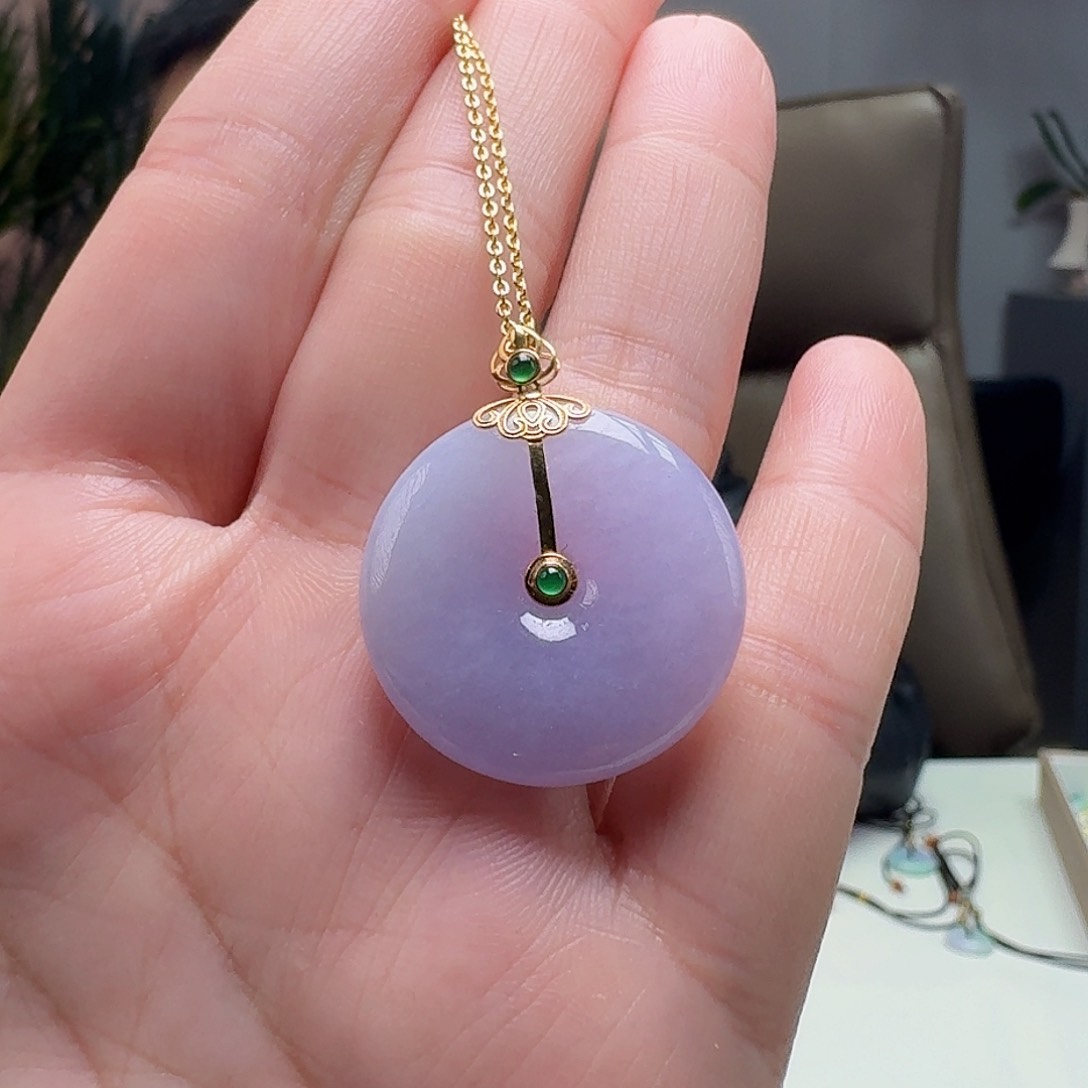 翡翠吊坠(赠链)18K金镶嵌天然