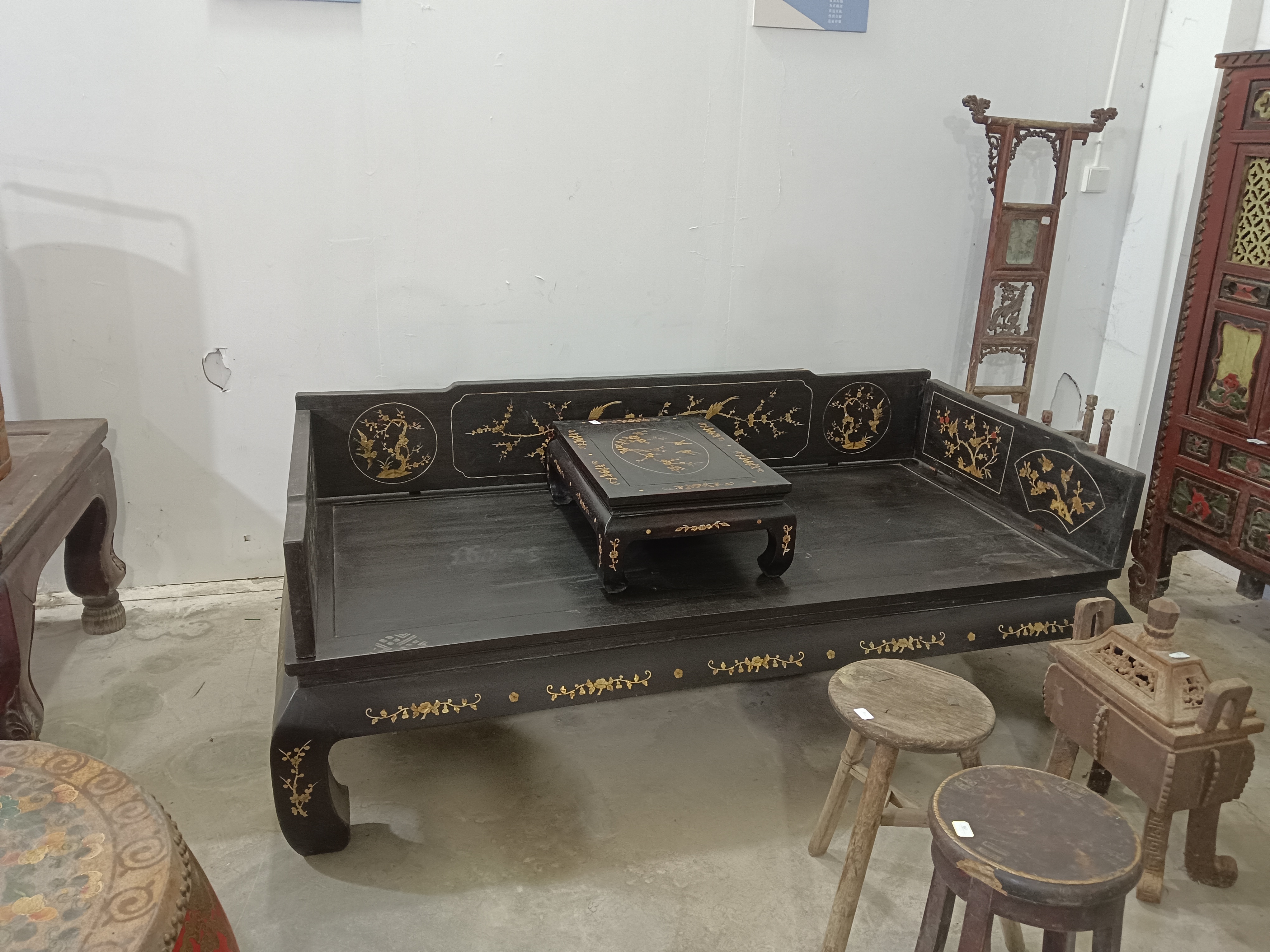 民俗家具，檀木罗汉床