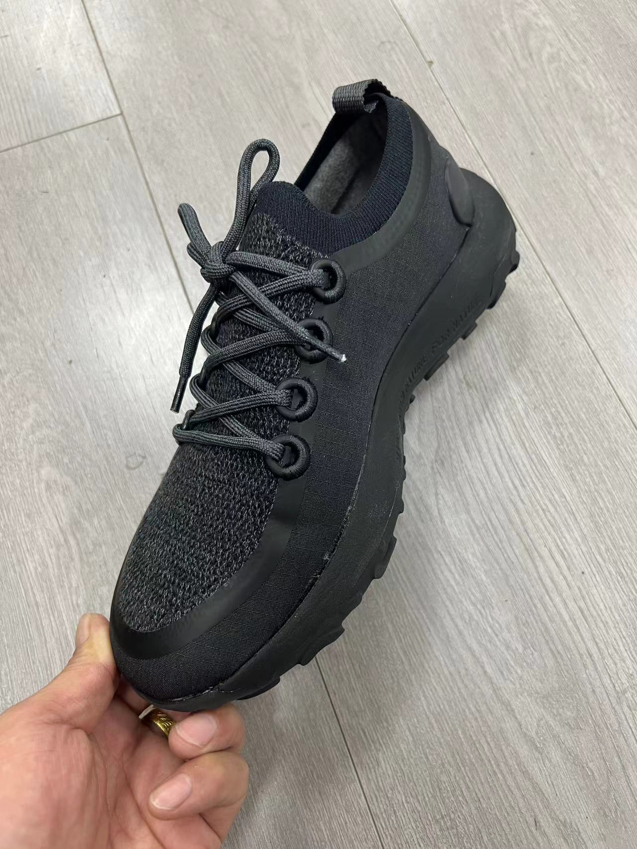 户外登山徒步防水鞋