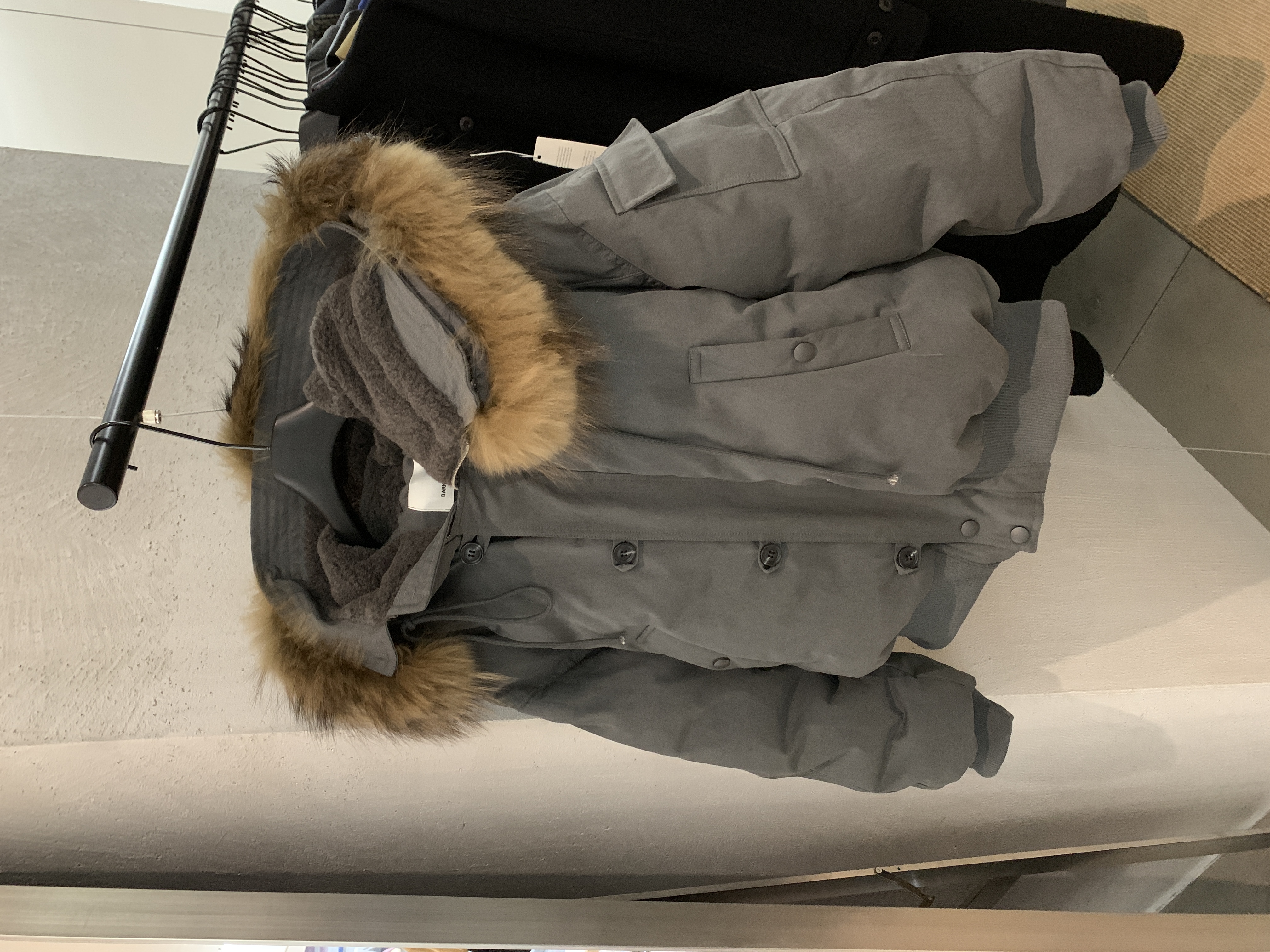 韩货-【暖呼呼】初冬’90白鸭绒！美式街头毛绒拼接保暖羽绒服/8342